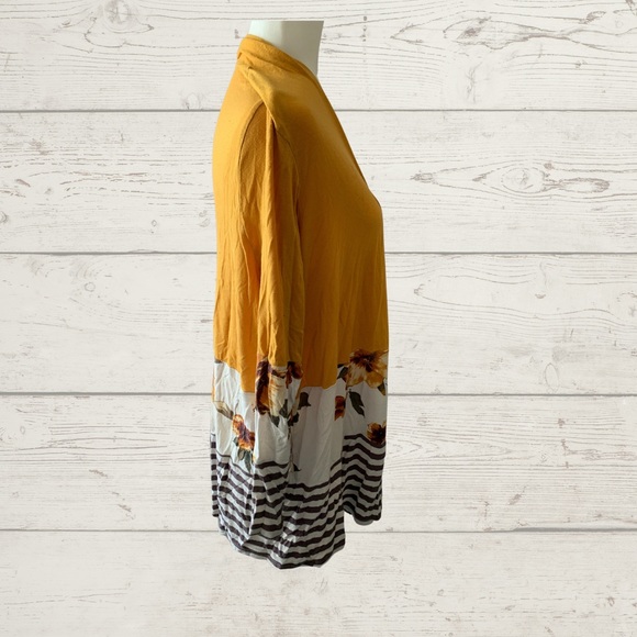 Cute mixed pattern floral stripe duster 3x - Picture 3 of 4